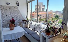 San Enrique - City Life
